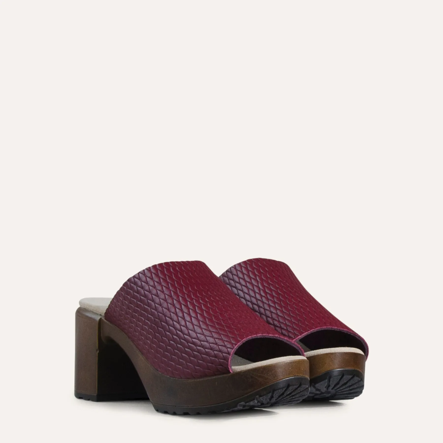 Calou Stockholm Sale/archive^Becka Plum